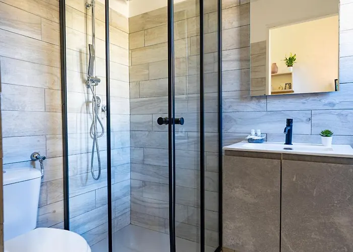 - Vatican Pensionat 4*